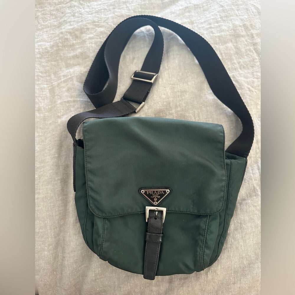 Prada bag / very good condition! /small
